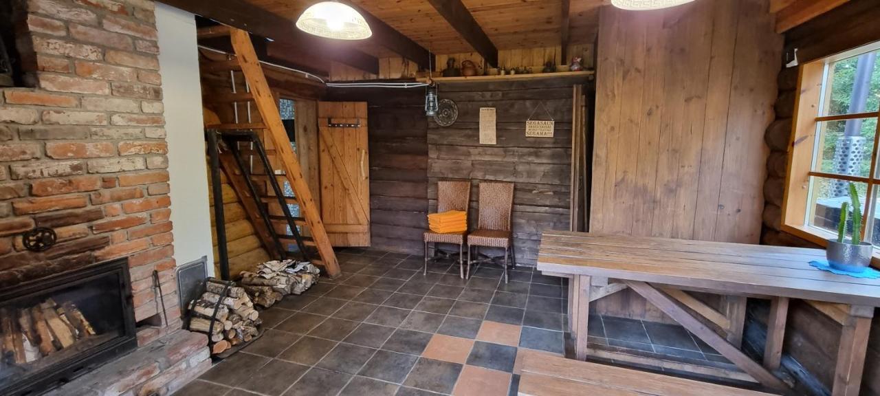 Hotel Atsikivi Puhketalu Häädemeeste Exterior foto