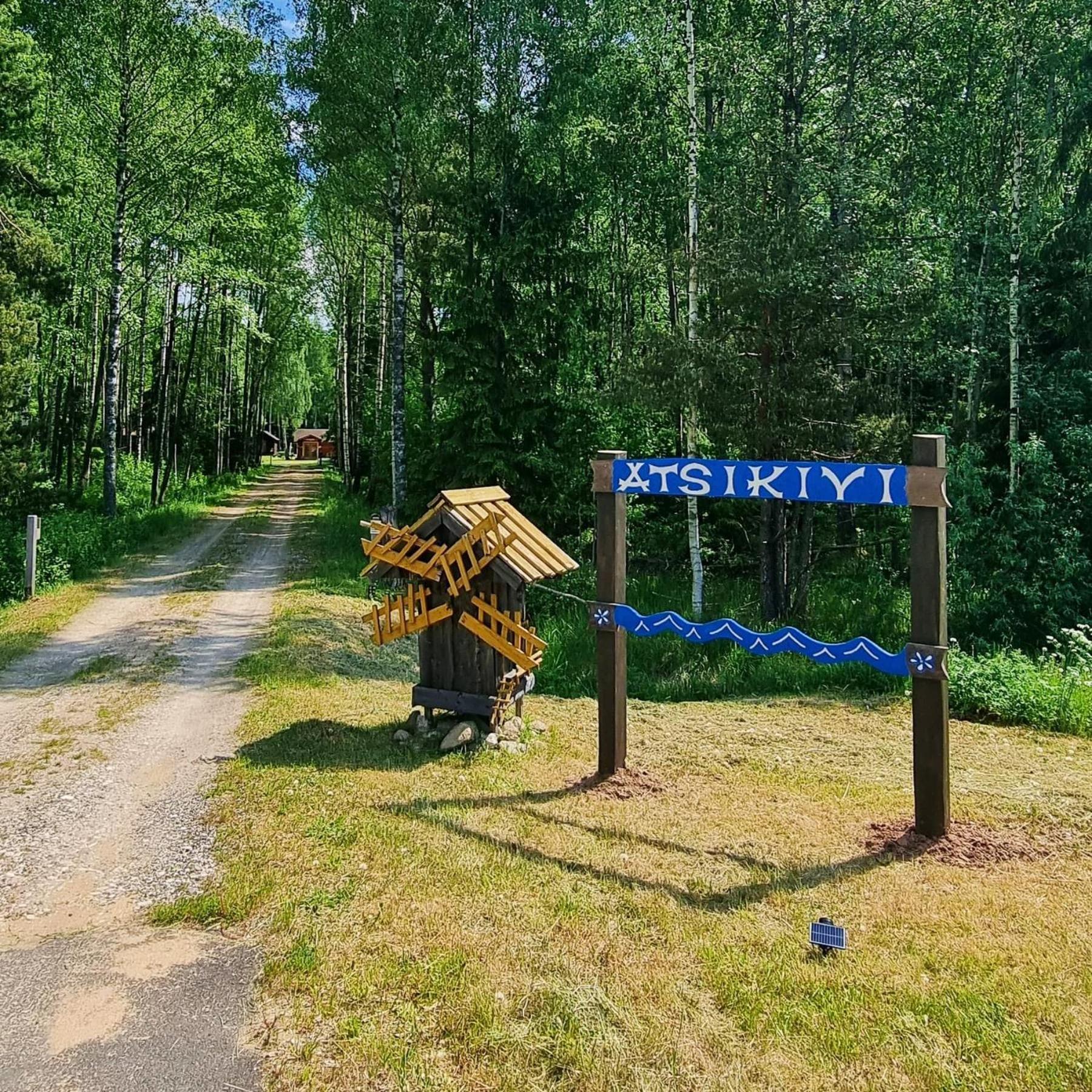 Hotel Atsikivi Puhketalu Häädemeeste Exterior foto